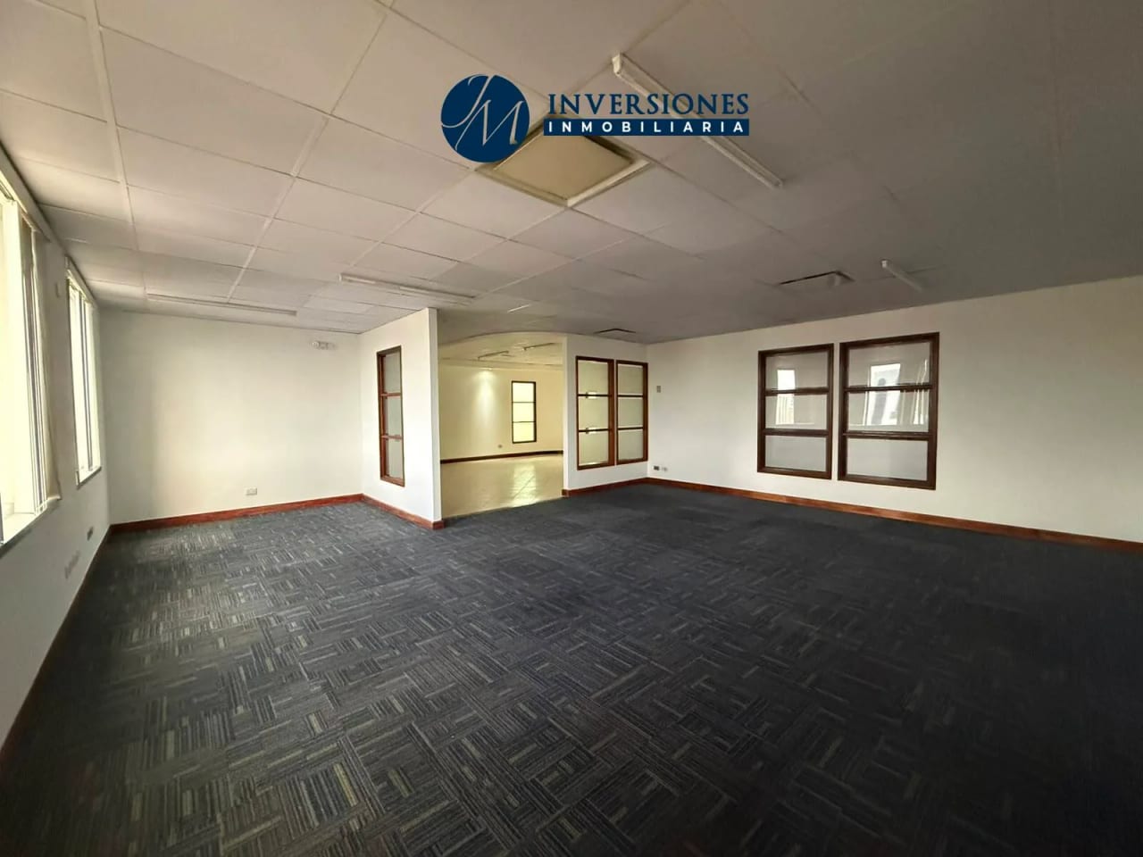 Oficina En Venta Con 216 mts En Zona 10 — Oficina en Venta en Zona 10, Guatemala, Ciudad — foto 1 de 6