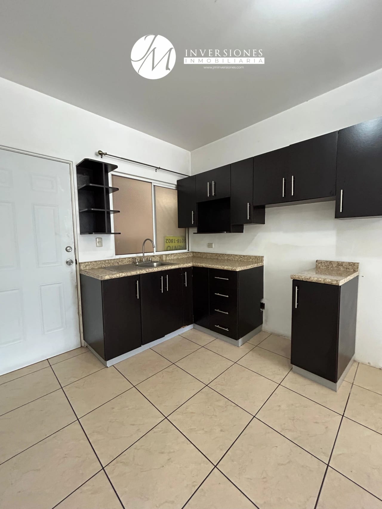 Apartamento en Renta de 2 Dormitorios en Zona 7 — Apartamento en Alquiler en Zona 7, Guatemala, Ciudad — foto 3 de 12