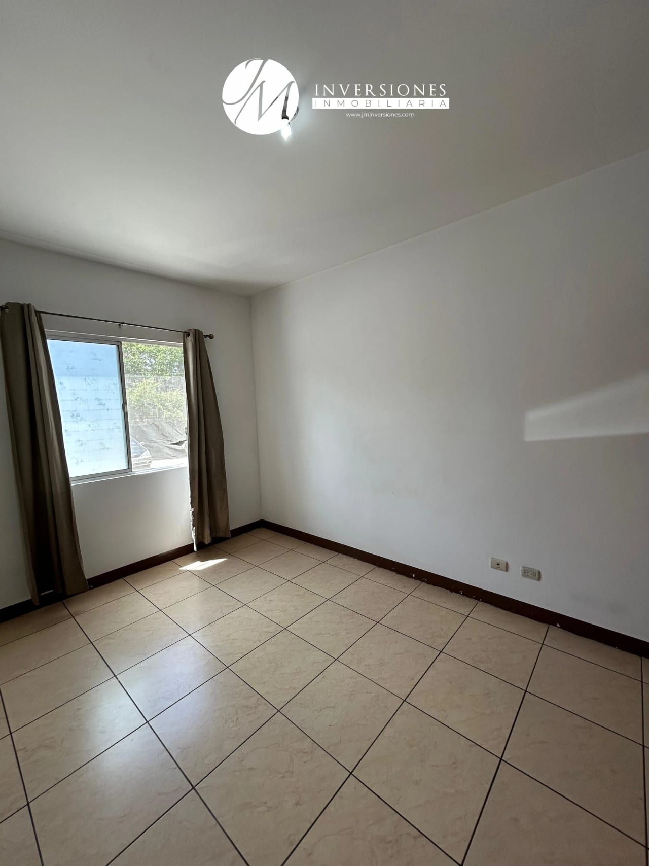 Apartamento en Renta de 2 Dormitorios en Zona 7 — Apartamento en Alquiler en Zona 7, Guatemala, Ciudad — foto 4 de 12