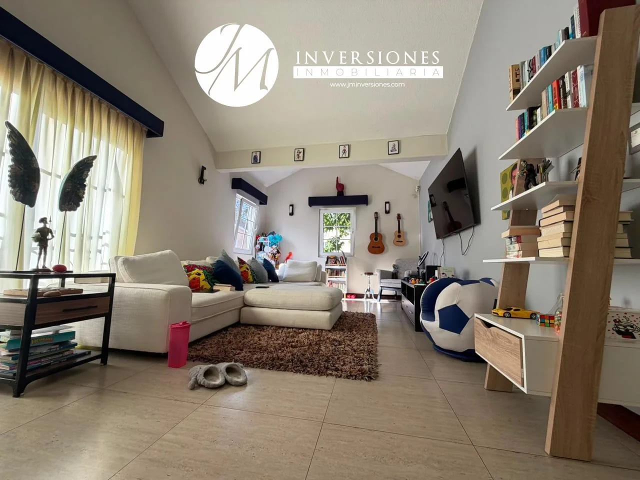 Casa en Venta de 3 Dormitorios en Carretera a el Salvador — Casa en Venta en Carretera a El Salvador, Guatemala, Ciudad — foto 1 de 12