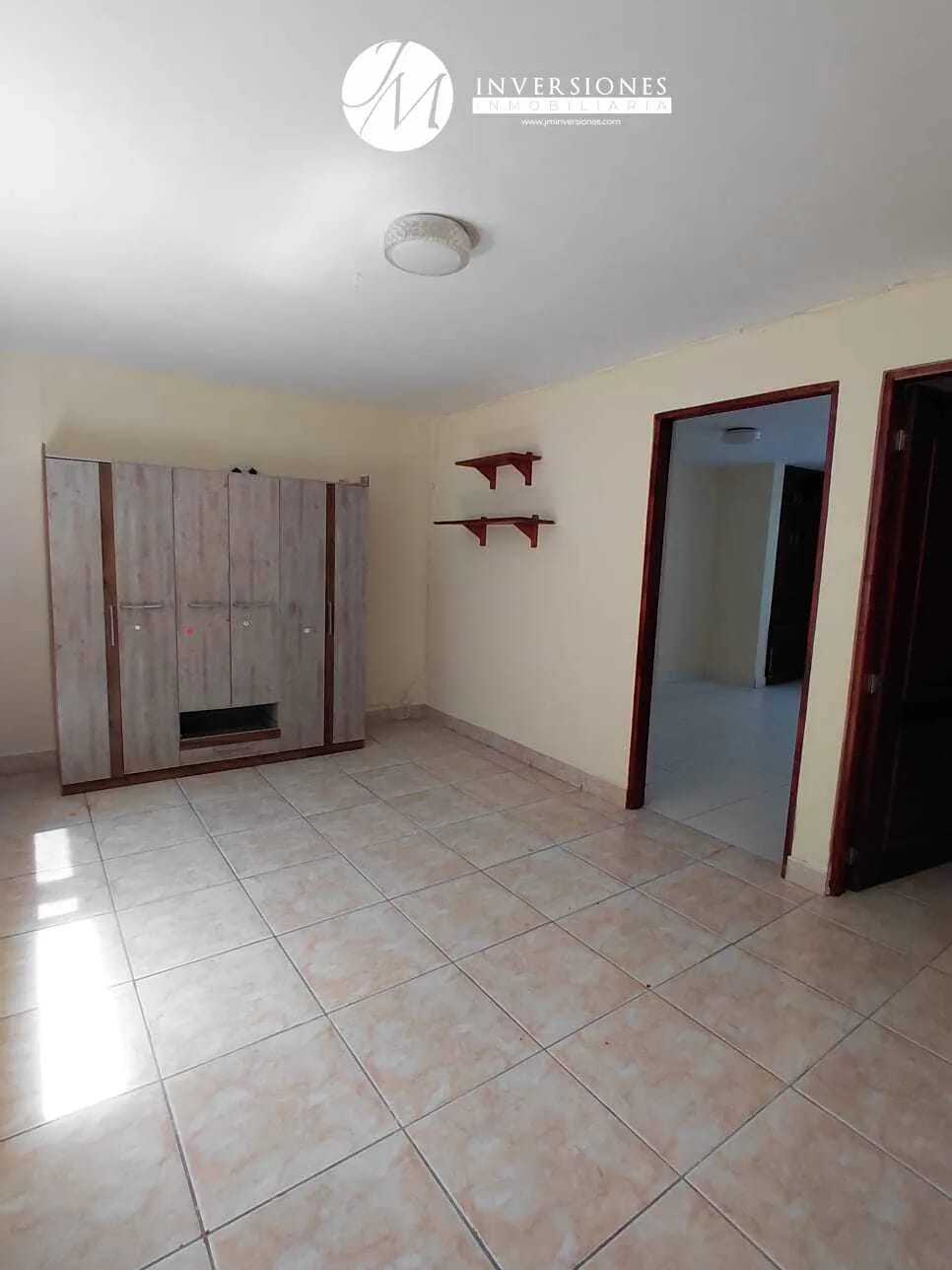 Casa en Renta de 4 Dormitorios en zona 10 — Casa en Alquiler en Zona 10, Guatemala, Ciudad — foto 9 de 13