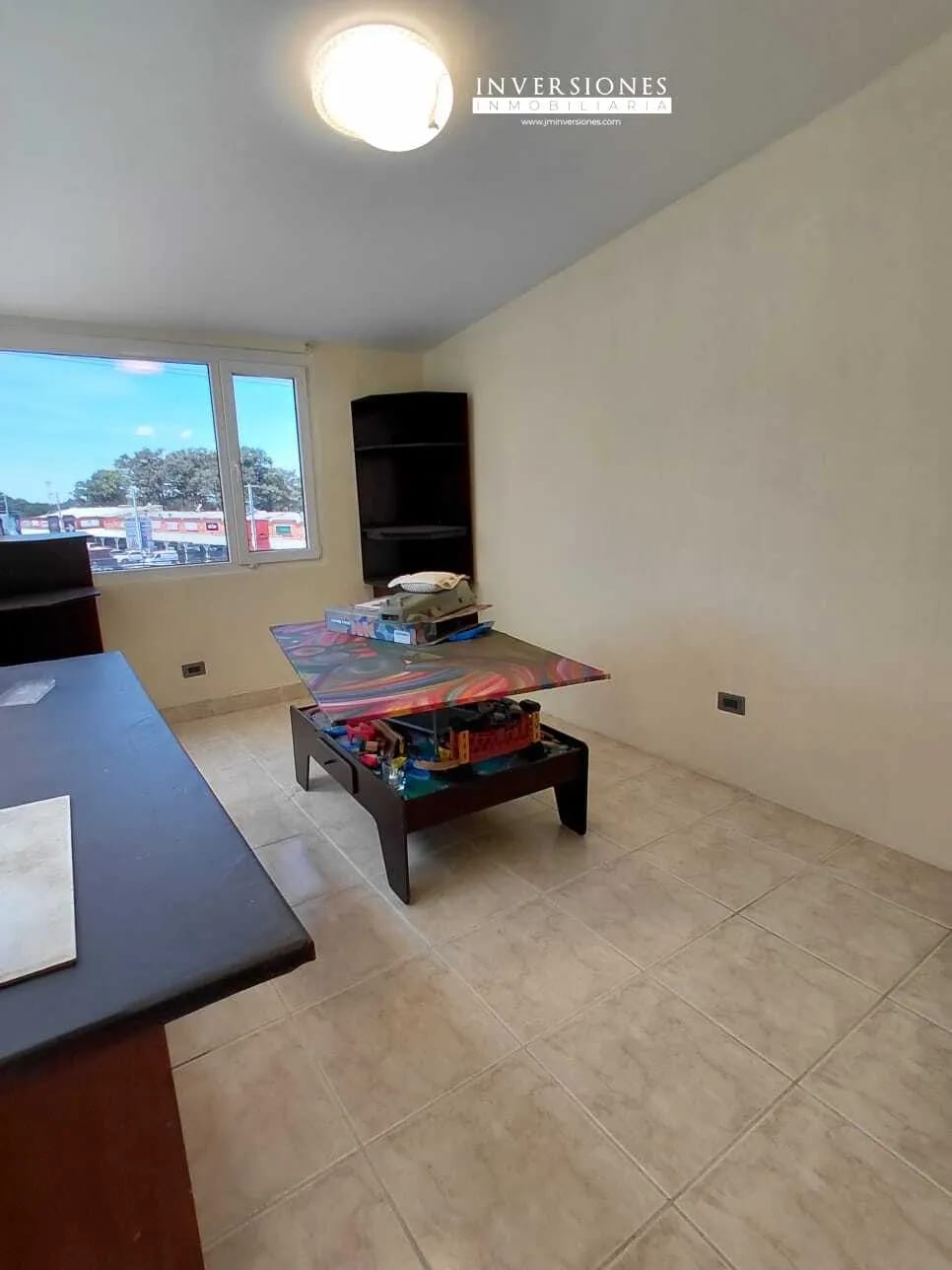 Casa en Renta de 4 Dormitorios en zona 10 — Casa en Alquiler en Zona 10, Guatemala, Ciudad — foto 3 de 13