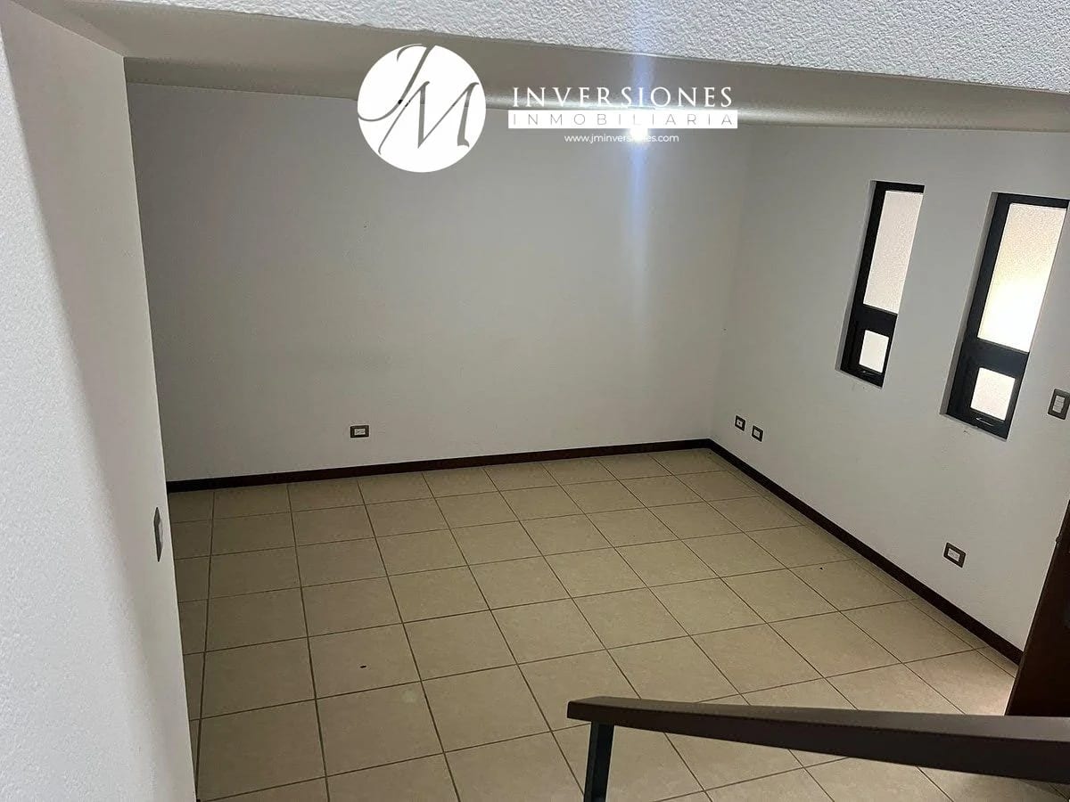Casa en Alquiler de 3 dormitorios en Prados del Carmen — Casa en Alquiler en Santa Catarina Pinula, Guatemala, Ciudad — foto 7 de 17