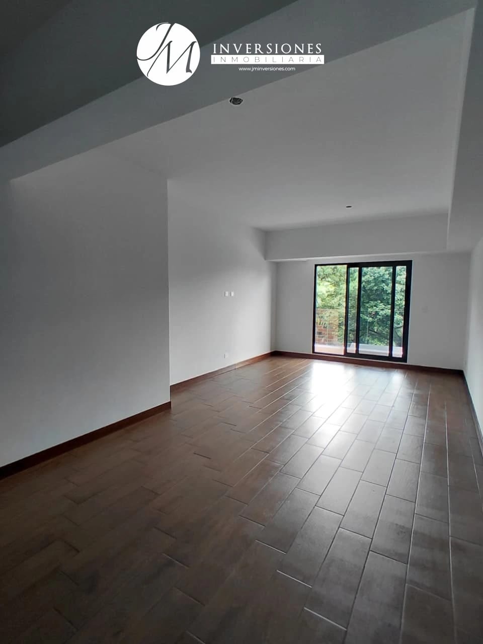 Apartamento en zona 10 de 3 Dormitorios en Renta — Apartamento en Alquiler en Zona 10, Guatemala, Ciudad — foto 4 de 14