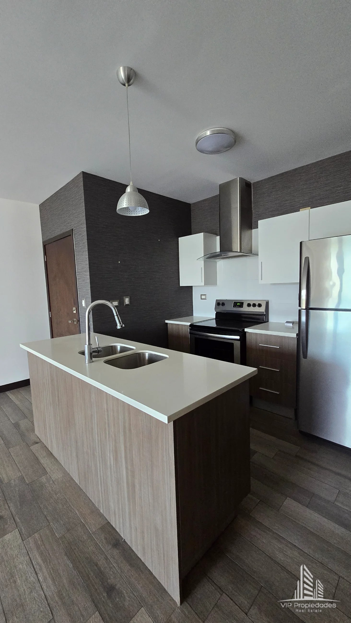 Apartamento en venta-San Isidro 2021, Zona 16 — Apartamento en Venta en San Isidro 20/21, Zona 16, Guatemala, Ciudad — foto 1 de 17