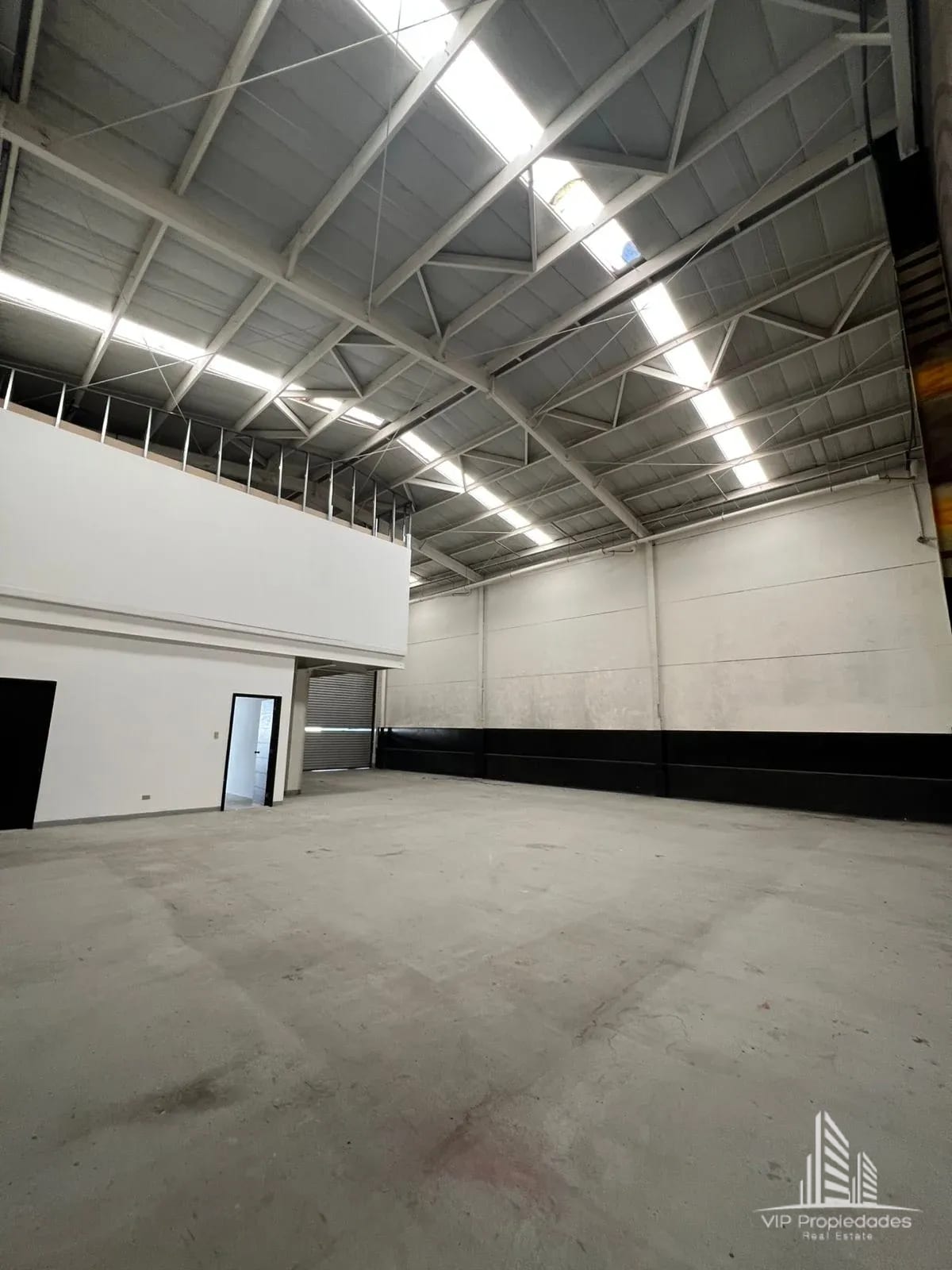 Ofibodega en venta. Eco Plaza Km 22.5 CAES — Bodega / Ofibodega en Venta en Fraijanes, Carretera a El Salvador, Guatemala, Ciudad — foto 5 de 9