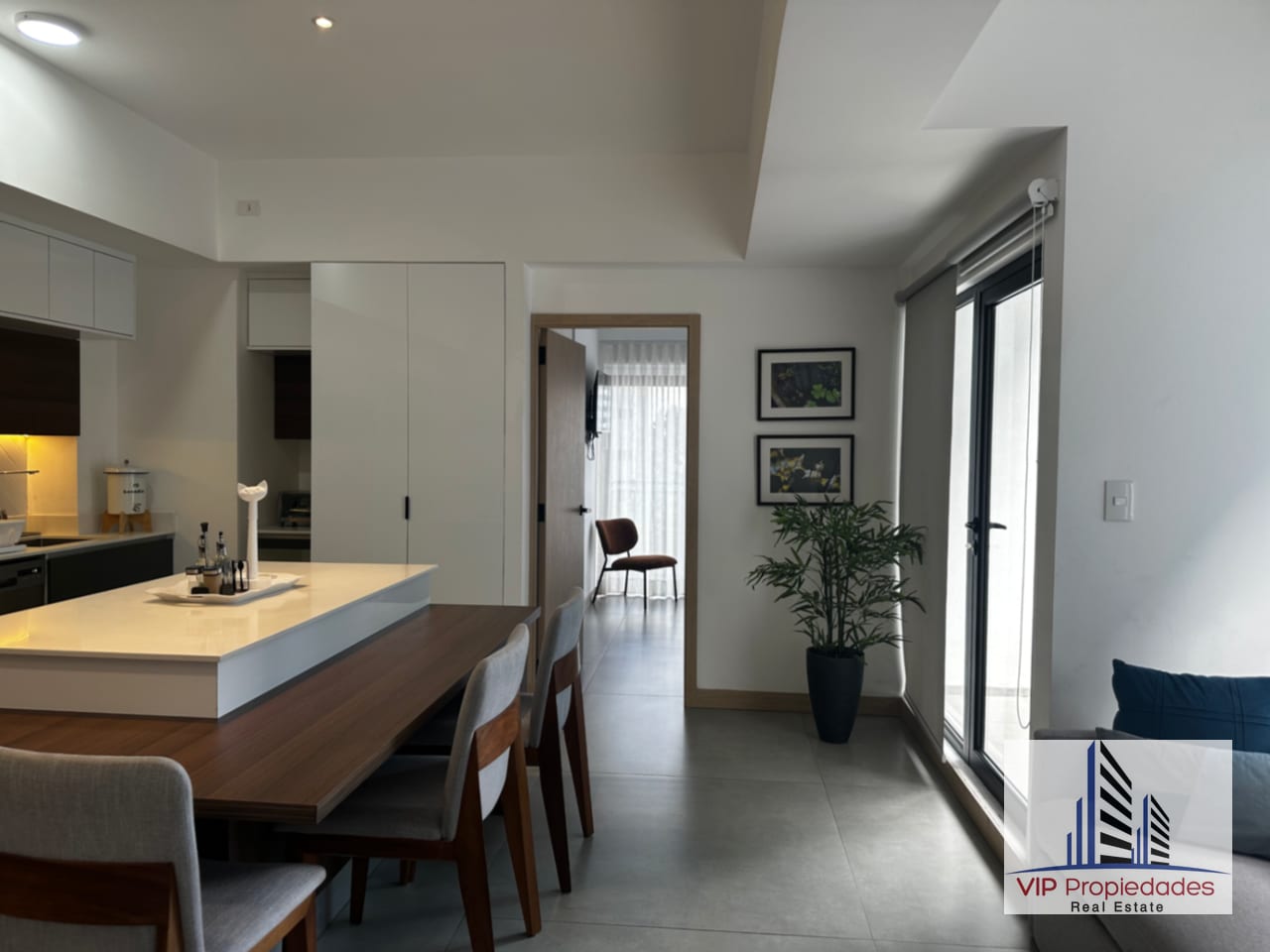 BONADIEZ, Z.10, apartamento amueblado en alquiler — Apartamento en Alquiler en Bonadiez, Zona 10, Guatemala, Ciudad — foto 13 de 14
