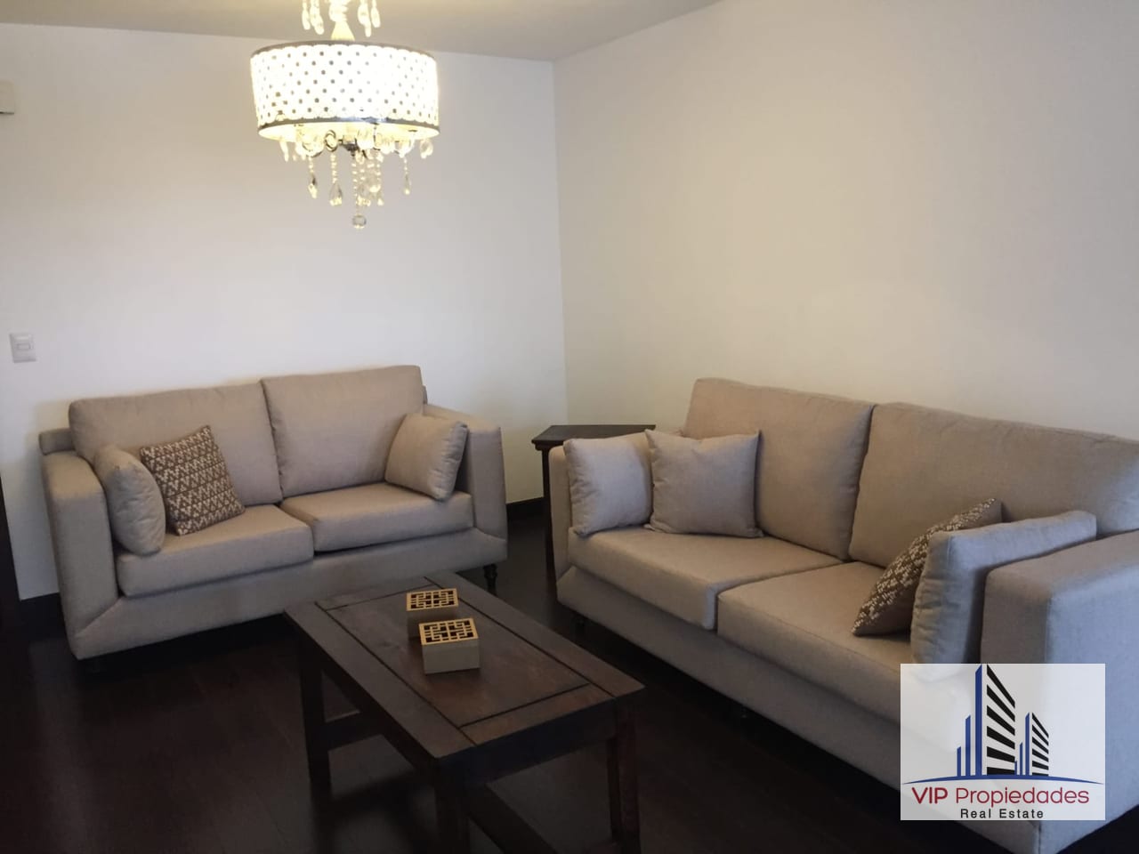 Zona 14, apartamento en alquiler — Apartamento en Alquiler en Catania, Zona 14, Guatemala, Ciudad — foto 3 de 10