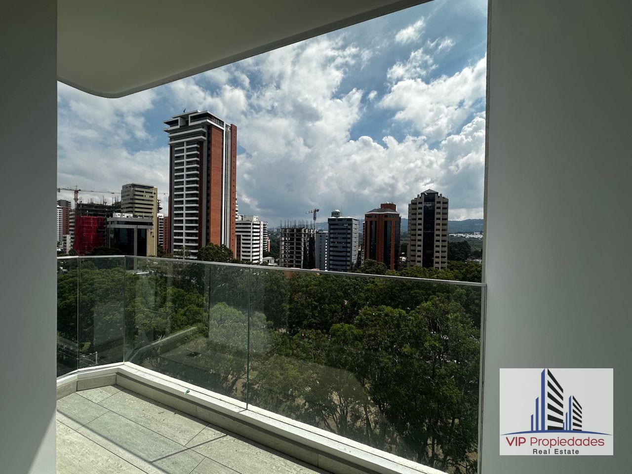 Zona 13 Verdú, apartamento en venta — Apartamento en Venta en Verdú, Zona 13, Guatemala, Ciudad — foto 1 de 17