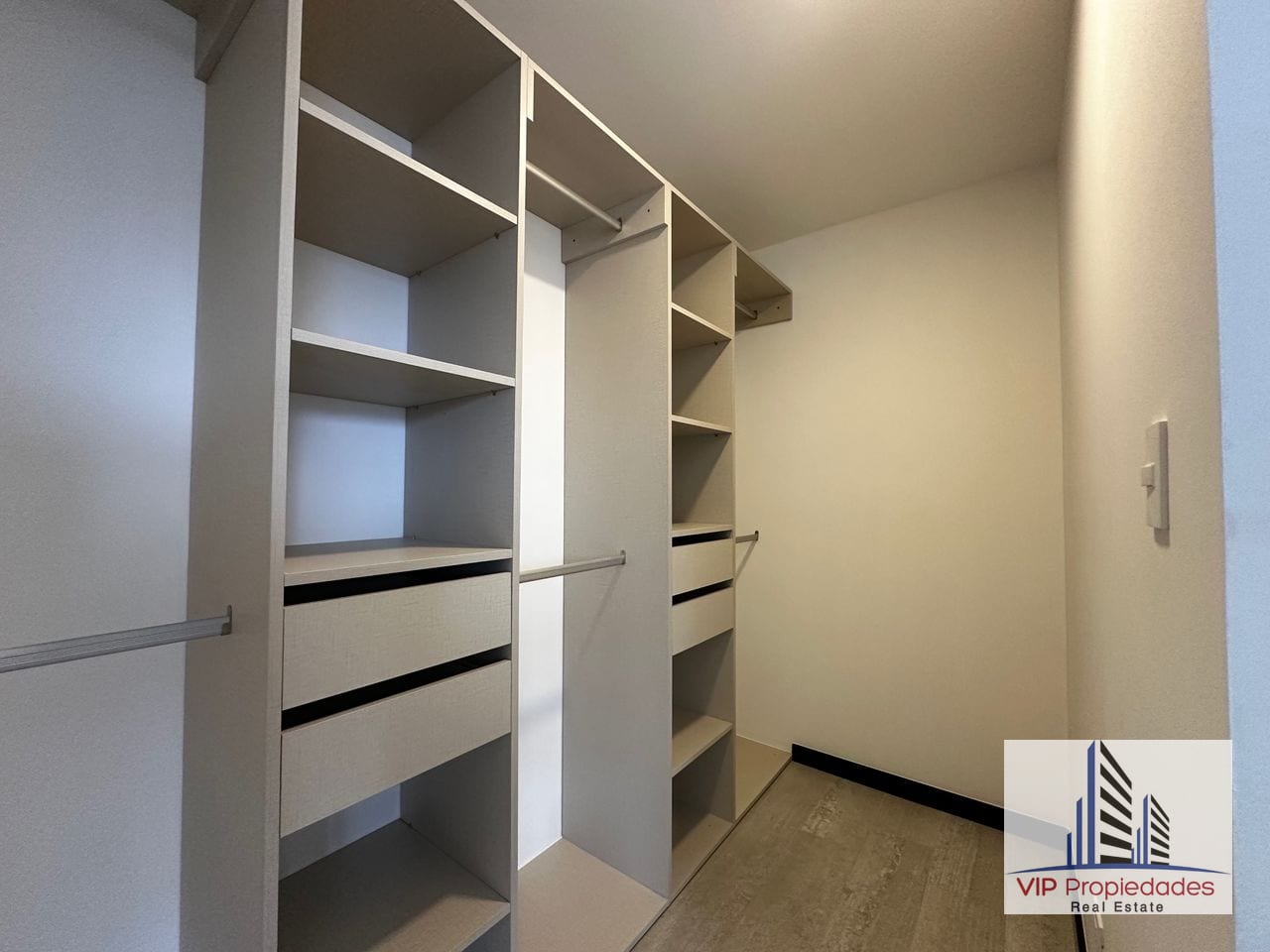 Zona 13 Verdú, penthouse en venta — Apartamento en Venta en Verdú, Zona 13, Guatemala, Ciudad — foto 9 de 17