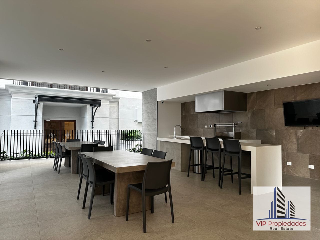 Zona 16, amplio apartamento en alquiler (copia) — Apartamento en Alquiler en Nogales de Cayalá, Zona 16, Guatemala, Ciudad — foto 12 de 17
