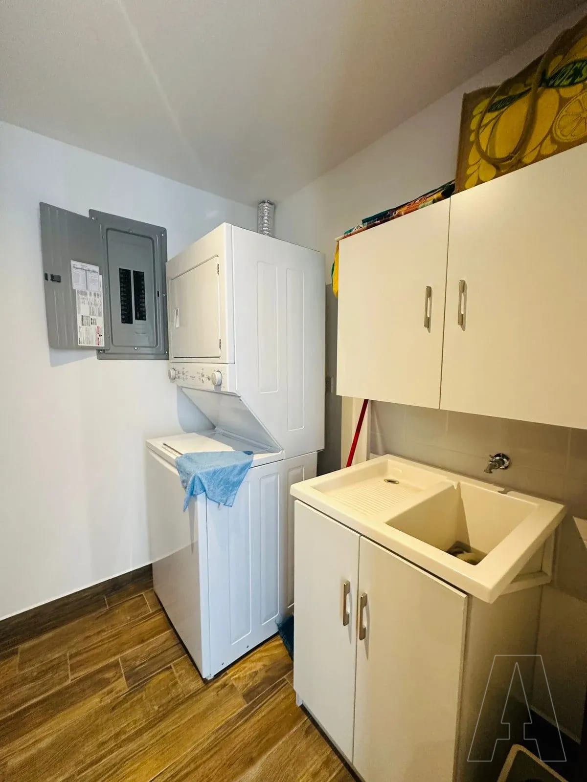 Naori venta — Apartamento en Venta en Naori, Zona 10, Guatemala, Ciudad — foto 2 de 11