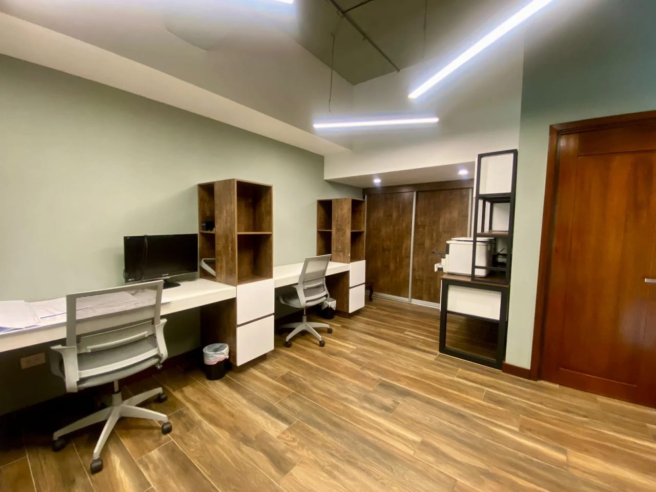 PRECIOSA Y AMPLIA OFICINA EN VENTA LIRIOS DE CAYALA II — Oficina en Venta en Lirios de Cayalá II, Zona 16, Guatemala, Ciudad — foto 7 de 17