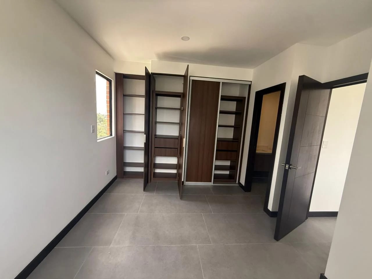 apartamento Moderno en Zona 15 — Apartamento en Alquiler en Zona 15, Guatemala, Ciudad — foto 10 de 17