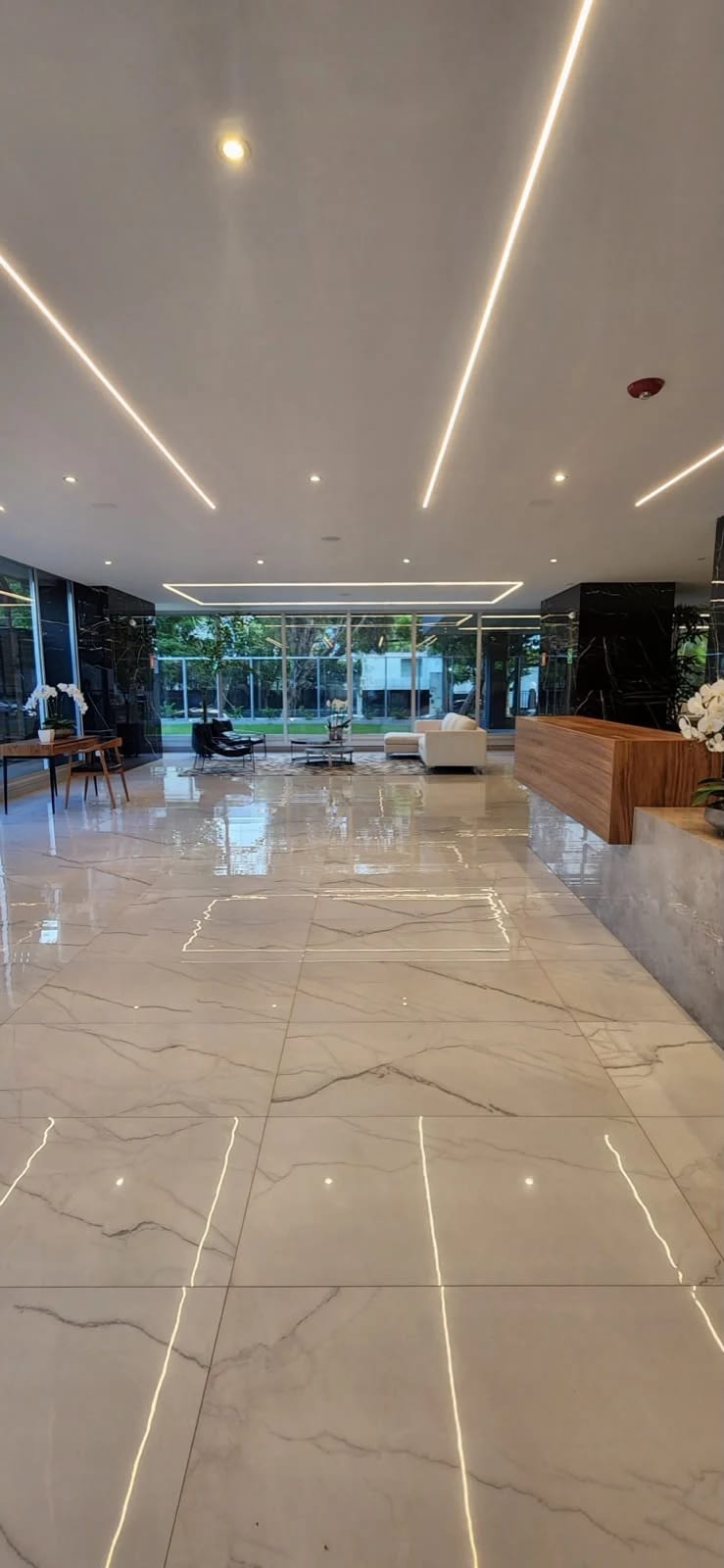 Apartamento de Lujo en zona 10 — Apartamento en Alquiler en Zona 10, Guatemala, Ciudad — foto 6 de 10
