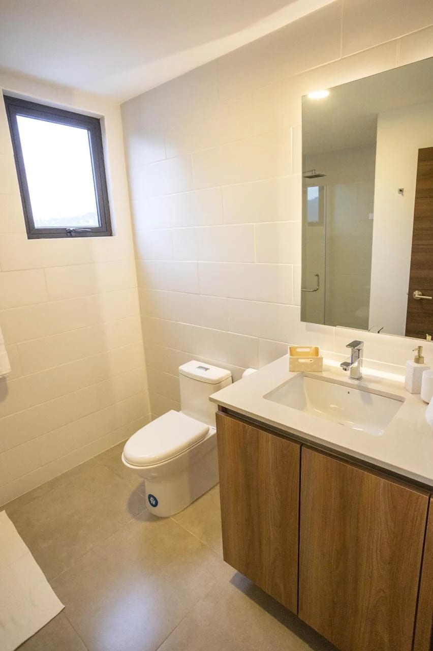 Apartamento amueblado en zona 13 — Apartamento en Alquiler en Zona 13, Guatemala, Ciudad — foto 4 de 11