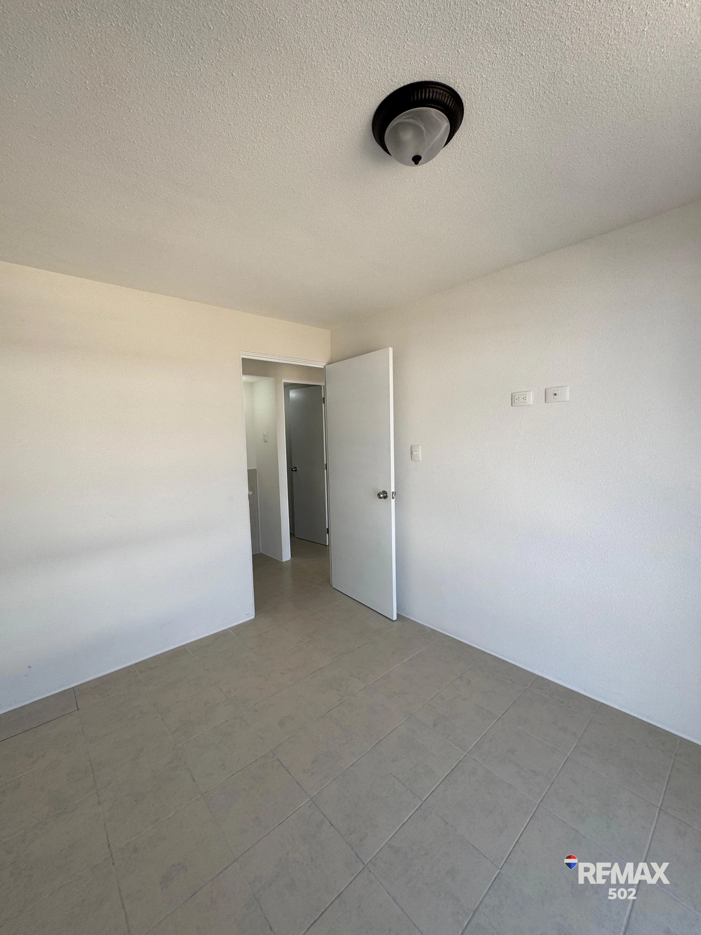 Apartamento en Zona 6 — Apartamento en Alquiler en Zona 6, Guatemala, Ciudad — foto 3 de 10
