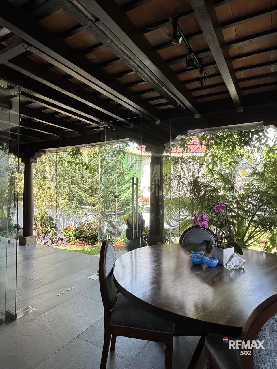 Espectacular casa en Los Diamantes (CAES) — Apartamento en Venta en km 16-20, Carretera a El Salvador, Guatemala, Ciudad — foto 7 de 10