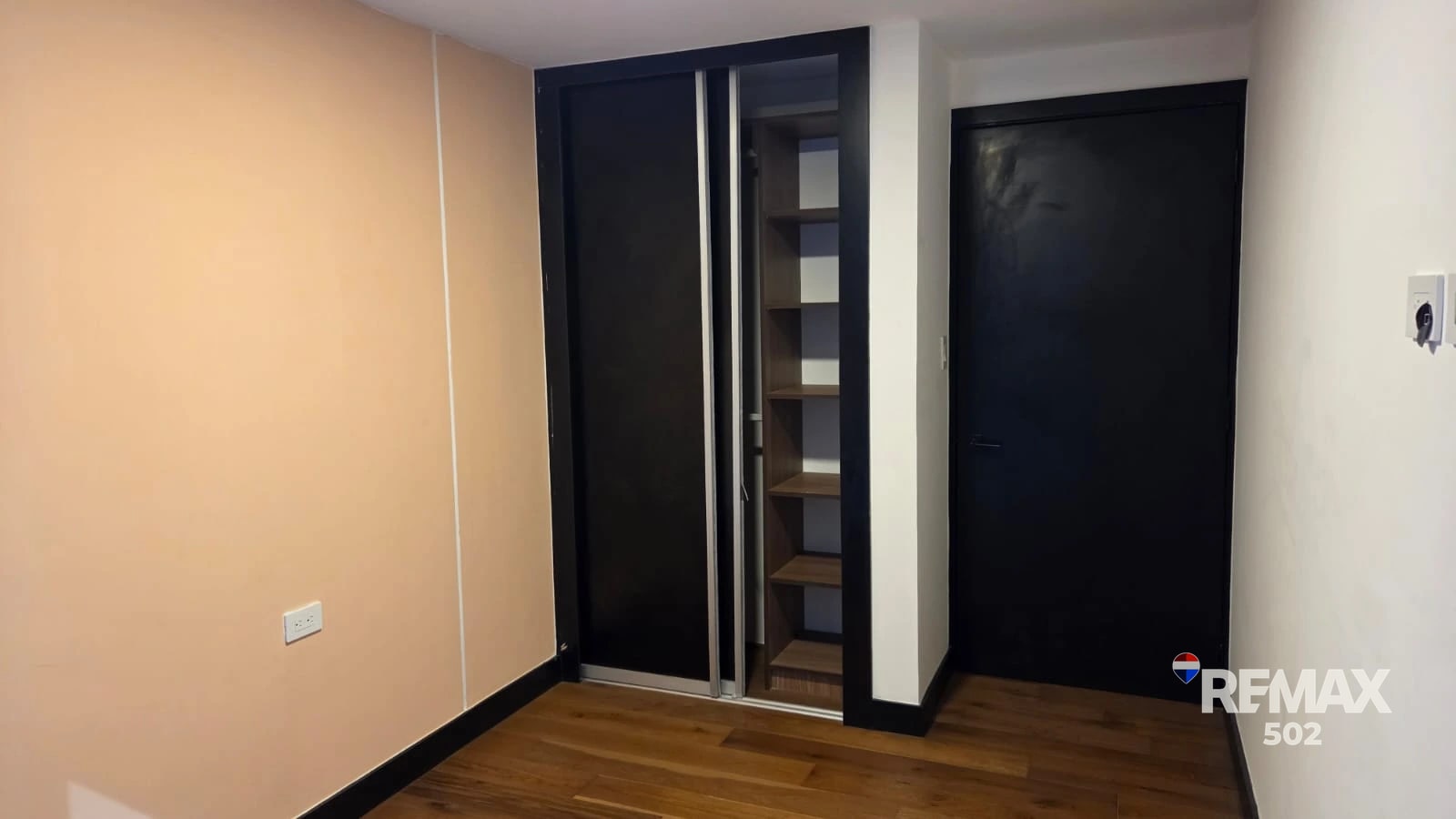 Apartamento en Venta Edificio Villa Mariscal zona 11, Guatemala — Apartamento en Venta en Colonia Mariscal, Zona 11, Guatemala, Ciudad — foto 12 de 12