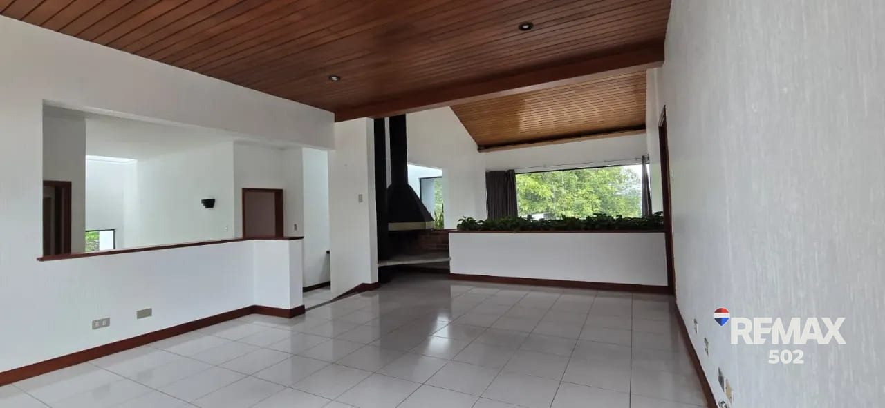 Espectacular Casa en El Socorro — Casa en Alquiler en El Socorro, Carretera a El Salvador, Guatemala, Ciudad — foto 7 de 15