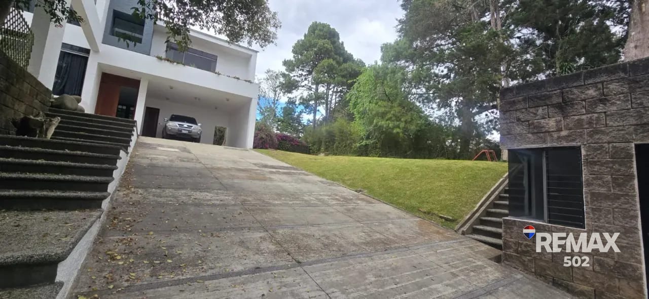 Espectacular Casa en El Socorro — Casa en Alquiler en El Socorro, Carretera a El Salvador, Guatemala, Ciudad — foto 2 de 15