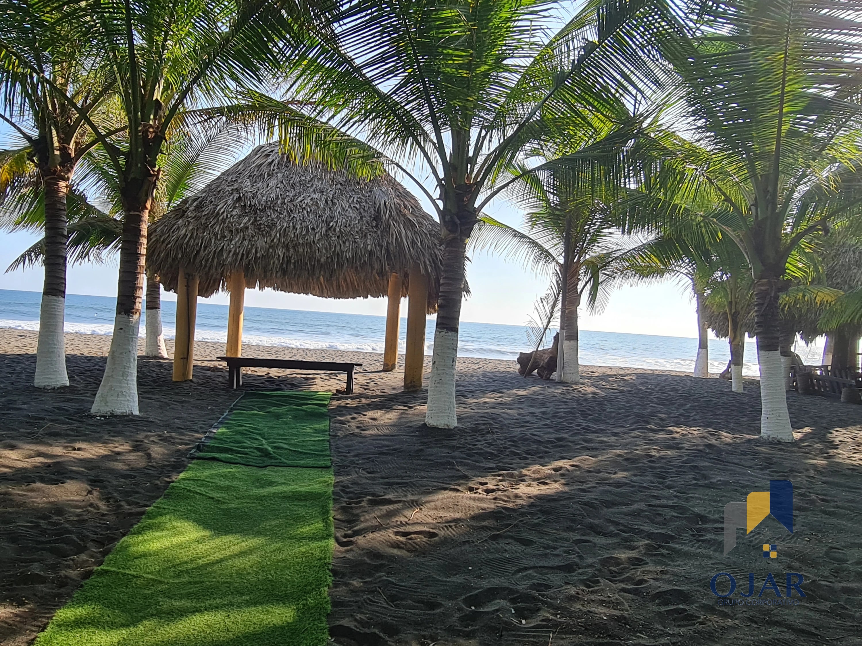 CASA FRENTE A LA PLAYA EN VENTA EN SIPACATE ESCUINTLA / AMUEBLADA — Casa vacacional en Venta en Sipacate, Escuintla — foto 4 de 13