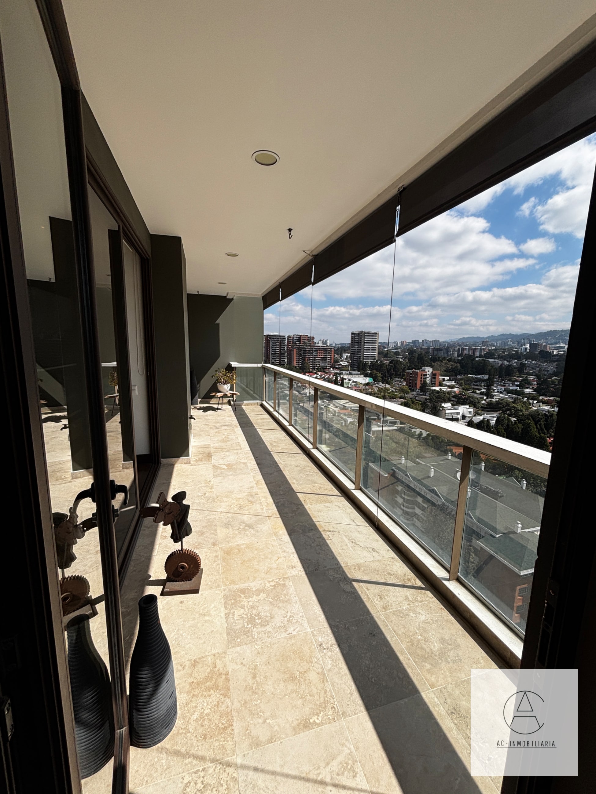 Apartamento en venta en zona 14 - 11