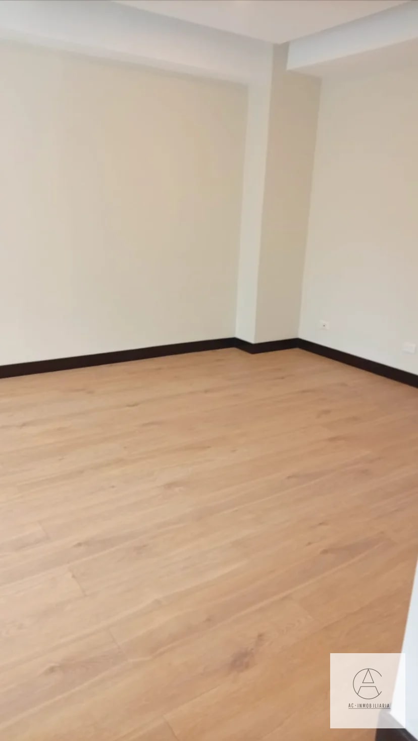Oficina en Renta, zona 14 — Oficina en Alquiler en Cobella, Zona 14, Guatemala, Ciudad — foto 4 de 10