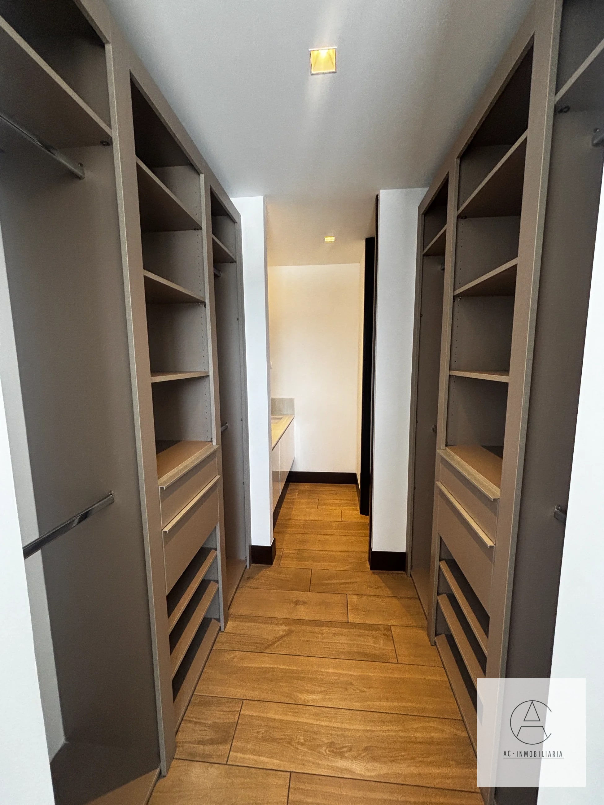 Apartamento en Renta, Baden zona 15 — Apartamento en Alquiler en Baden, Zona 15, Guatemala, Ciudad — foto 13 de 14
