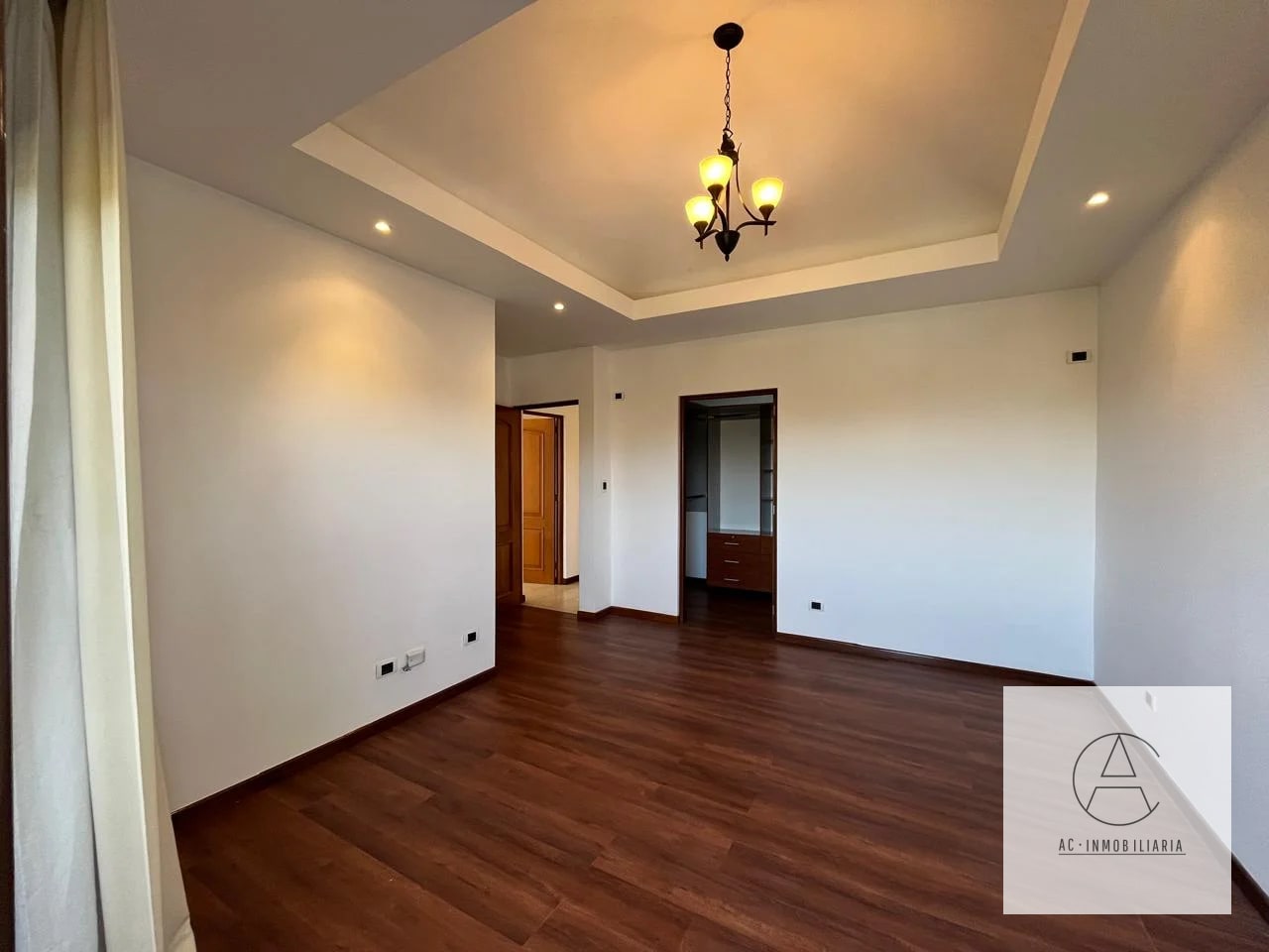 Apartamento en Renta, Edificio Robledal zona 15 — Apartamento en Alquiler en El Robledal, Zona 15, Guatemala, Ciudad — foto 6 de 10
