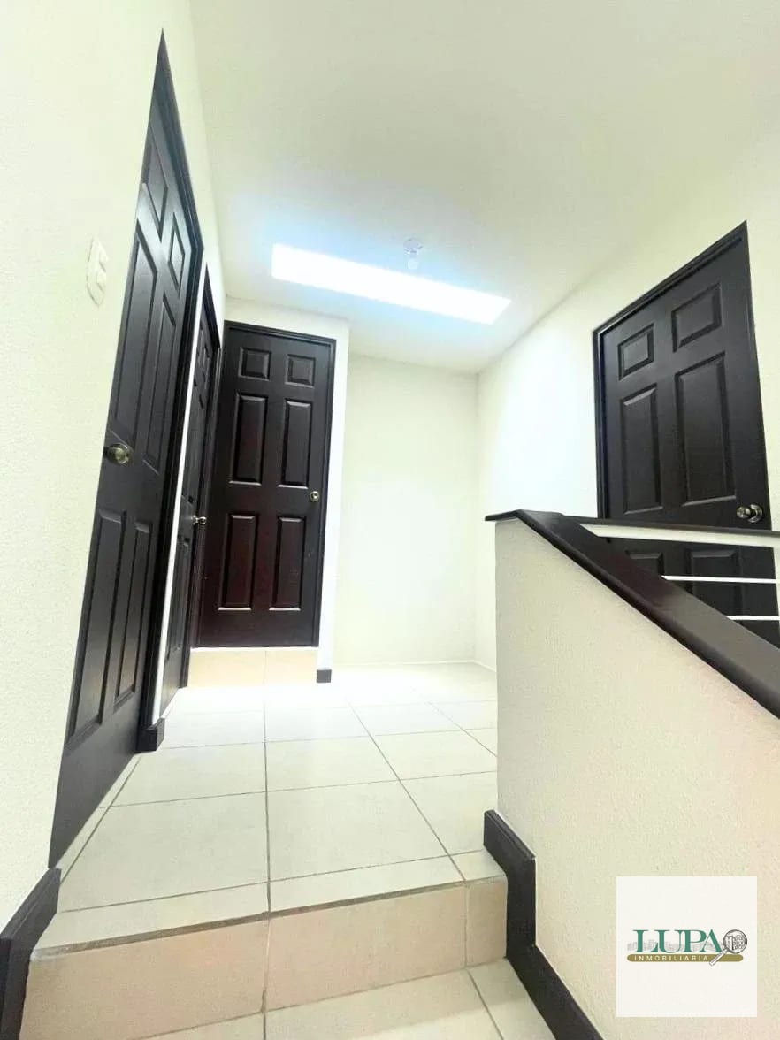 CASA EN VENTA/ALQUILER EN FRAIJANES CONDOMINIO LA FORET DE ARRAZOLA — Casa en Alquiler en Carretera a El Salvador, Guatemala, Ciudad — foto 4 de 6
