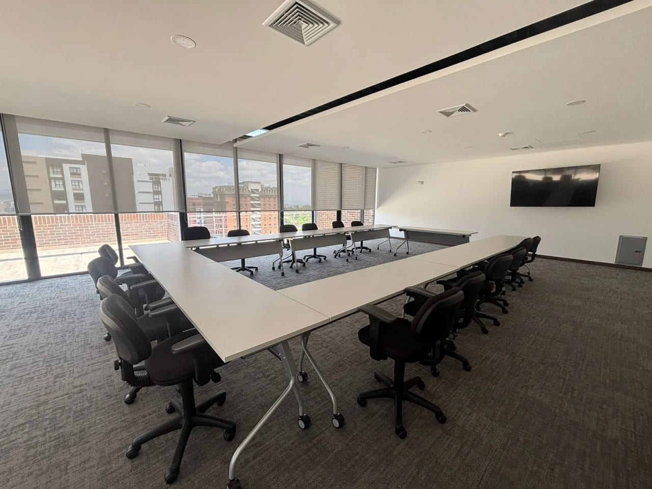 Oficina Corporativa en Venta – Verum , Zona 15 🏢 — Oficina en Venta en Vista Hermosa I, Zona 15, Guatemala, Ciudad — foto 10 de 11