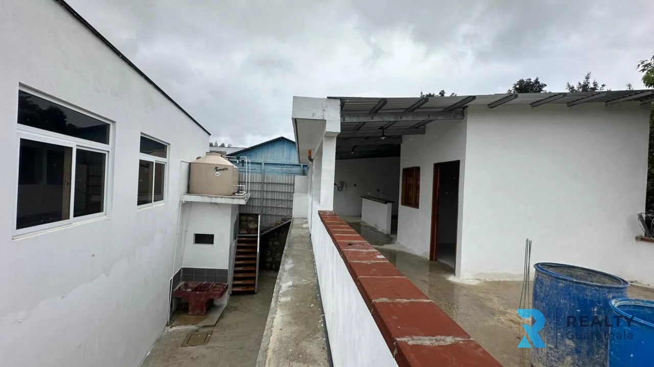 VENDO Bodega Cobán, Alta Verapaz — Bodega / Ofibodega en Venta en Cobán, Alta Verapaz — foto 3 de 7