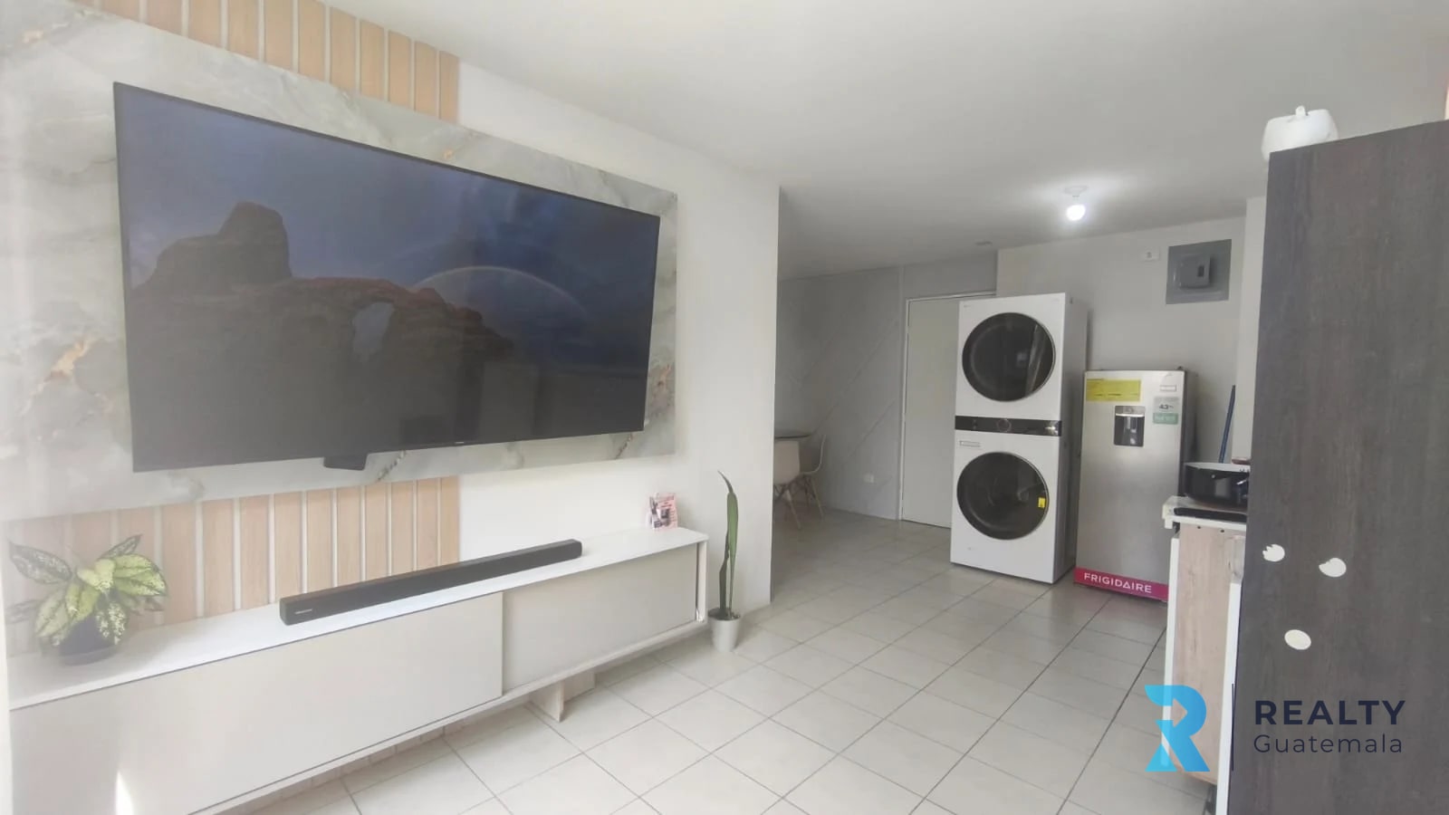 RENTO Apartamento Amueblado Próspera, Zona 3 — Apartamento en Alquiler en Zona 3, Guatemala, Ciudad — foto 1 de 9