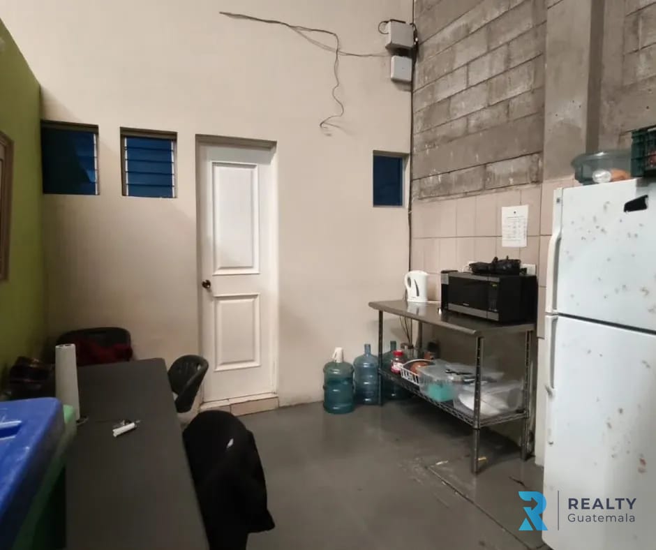 RENTO Bodega Carretera a El Salvador, Km. 13.5 Colonia San Joaquín Los Pinos, Santa Catarina Pinula — Bodega / Ofibodega en Alquiler en Carretera a El Salvador, Guatemala, Ciudad — foto 10 de 17