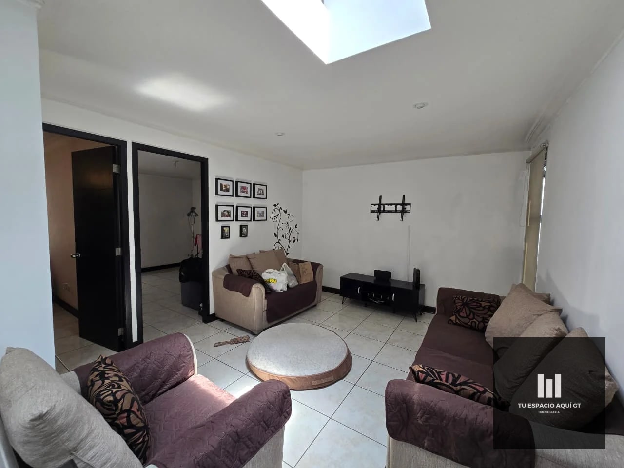 Bella Casa En Venta, Zona 17 - Florentina Premier - 2