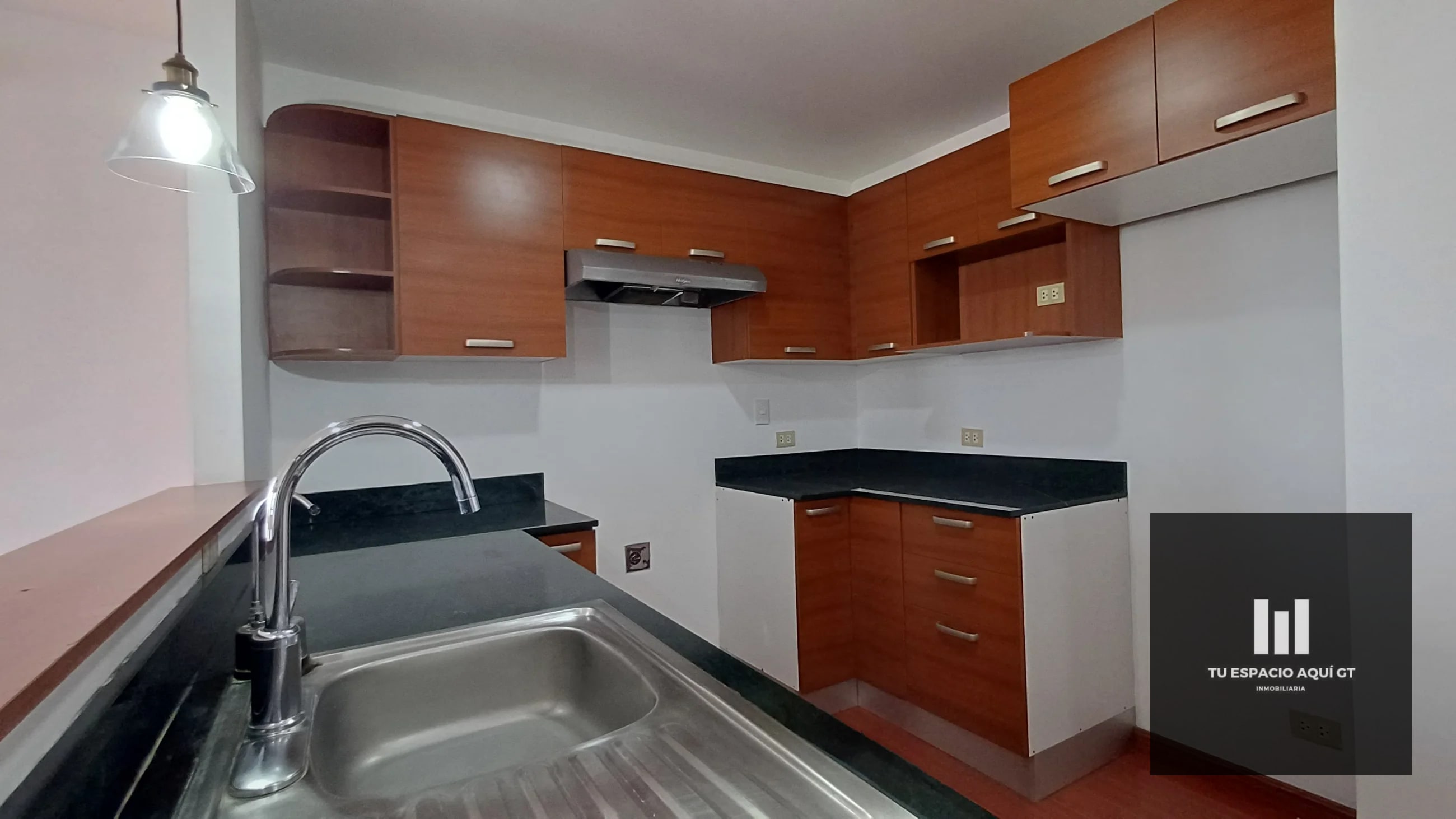 Apartamento Tipo Penthouse En Venta En Jardines De Floresta, Zona 7 — Apartamento en Venta en Jardines de la Floresta, Zona 7, Guatemala, Ciudad — foto 3 de 13