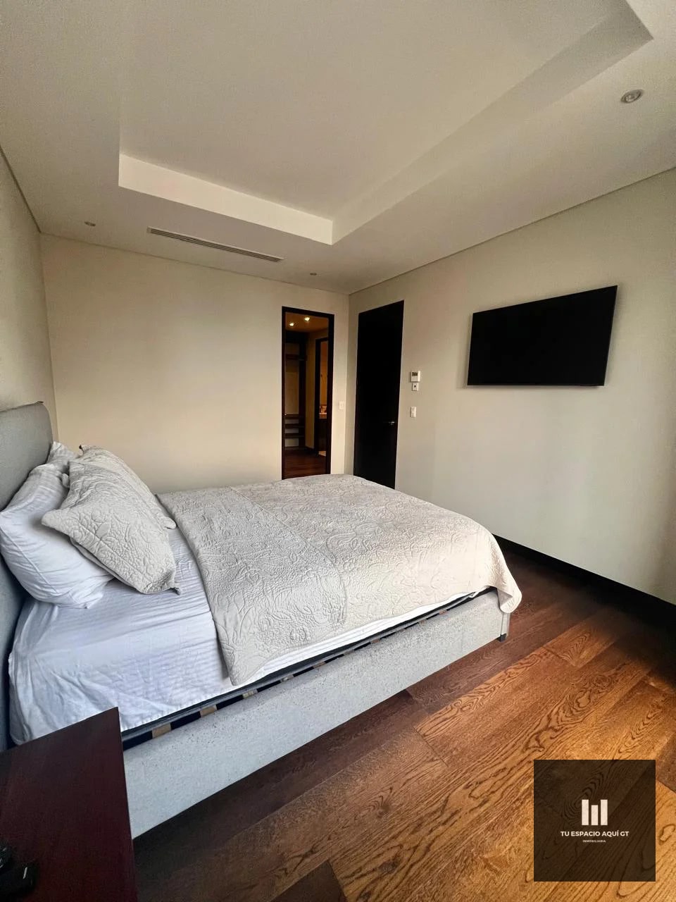 Precioso Apartamento Amueblado De LujoEn Renta En Zona 14 — Apartamento en Alquiler en Santa Inés, Zona 14, Guatemala, Ciudad — foto 4 de 11
