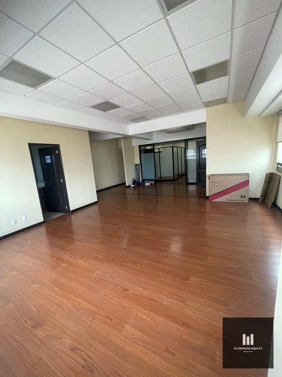 Oficina En Alquiler En Torino 1, zona 10 — Oficina en Alquiler en Torino, Zona 10, Guatemala, Ciudad — foto 5 de 10