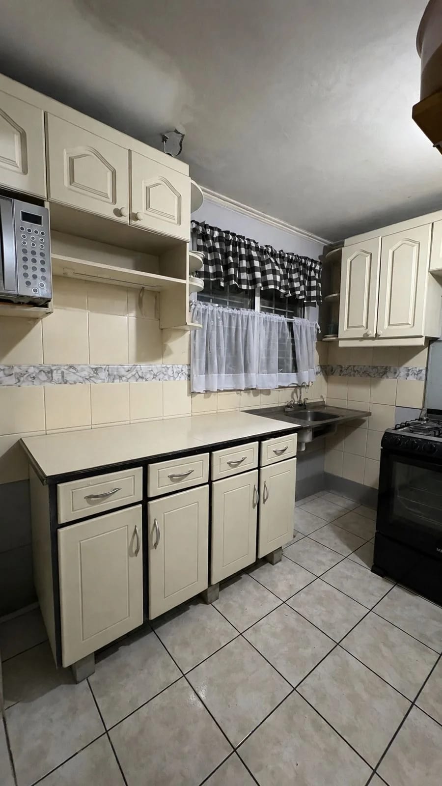 Venta de casa en Fuentes del Valle 2 Villa Nueva — Casa en Venta en Villa Nueva, Guatemala, Ciudad — foto 4 de 9