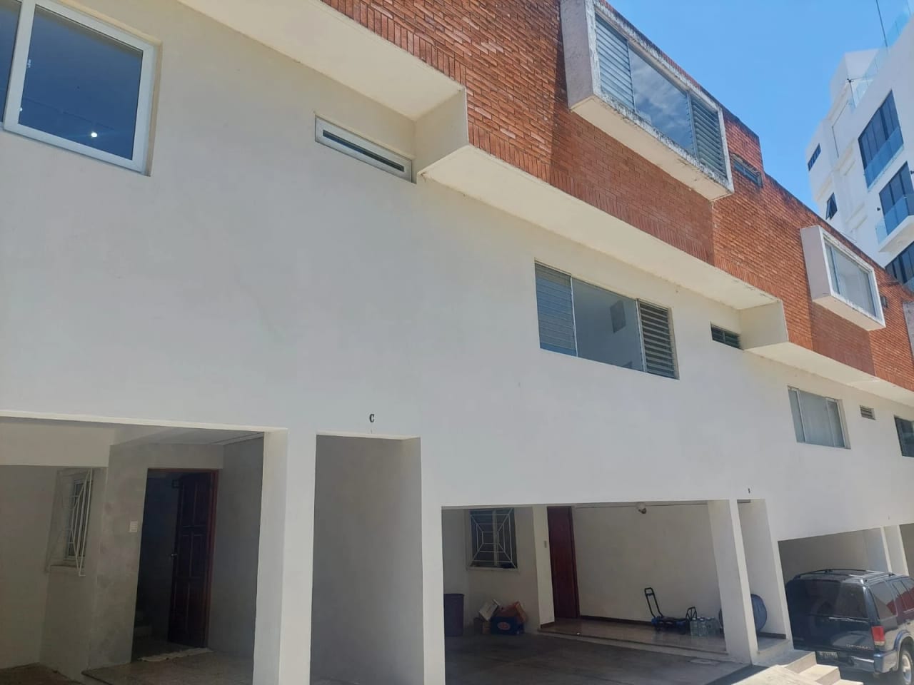 Alquiler de casa en zona 15 Vista Hermosa I para oficinas — Casa en Alquiler en Vista Hermosa I, Zona 15, Guatemala, Ciudad — foto 1 de 10