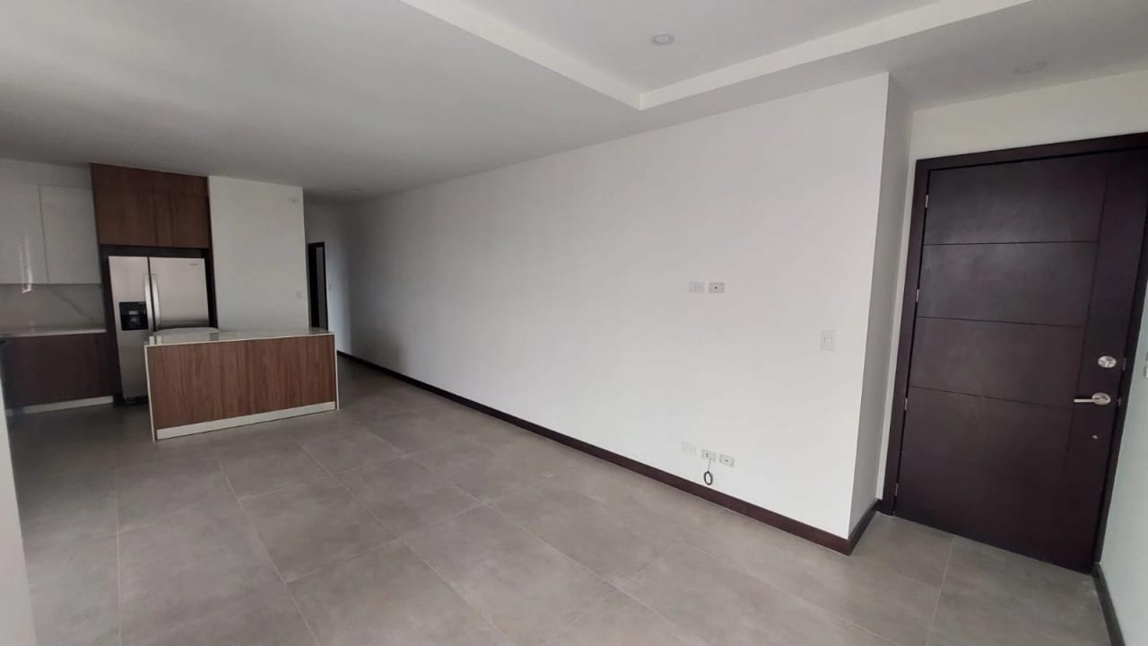 Alquiler de apartamento en zona 15 Arlés Vista Hermosa II — Apartamento en Alquiler en Arles, Zona 15, Guatemala, Ciudad — foto 3 de 13