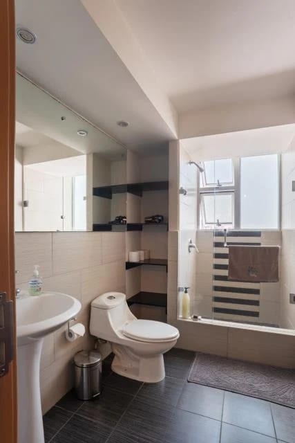 Alquilo Apartamento en Zona 14 Condado la Villa de 3 Dormitorios Amue — Apartamento en Alquiler en Condado La Villa, Zona 14, Guatemala, Ciudad — foto 8 de 15