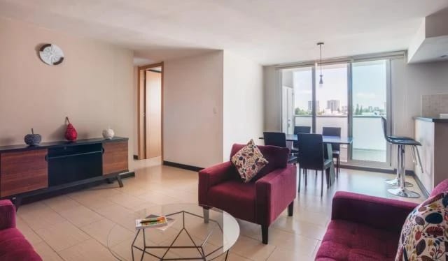 Alquilo Apartamento en Zona 14 Condado la Villa de 3 Dormitorios Amue — Apartamento en Alquiler en Condado La Villa, Zona 14, Guatemala, Ciudad — foto 2 de 15