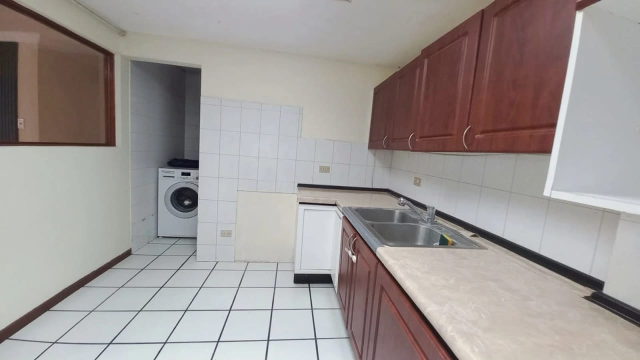 Venta de Apartamento en zona 14 Ibiza 2 dormitorios y estudio — Apartamento en Venta en Ibiza, Zona 14, Guatemala, Ciudad — foto 5 de 17