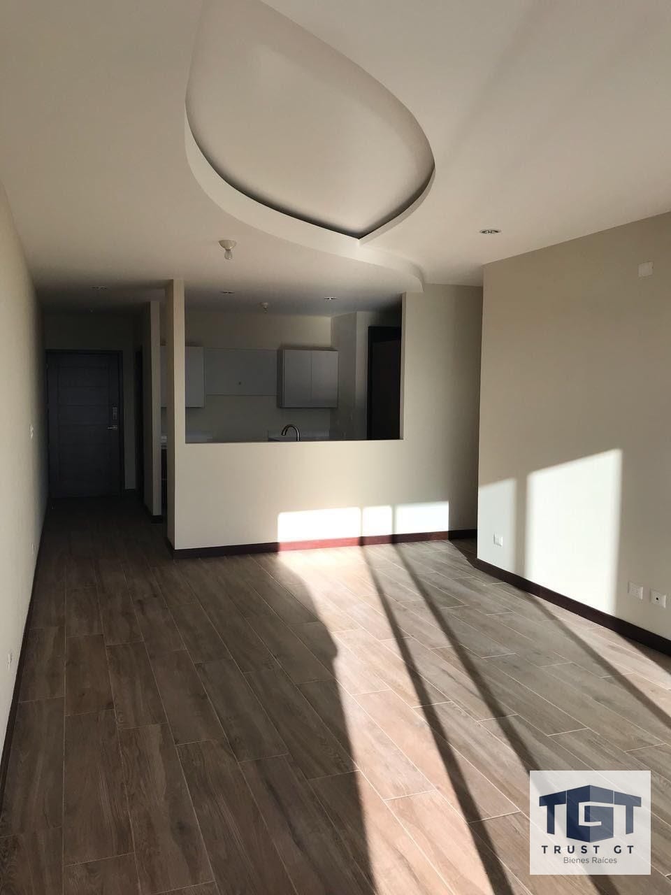 Apartamento en renta Cupertino acceso por Km. 8.5 CES y 20 Calle zona 10 — Apartamento en Alquiler en Muxbal, Guatemala, Ciudad — foto 2 de 4