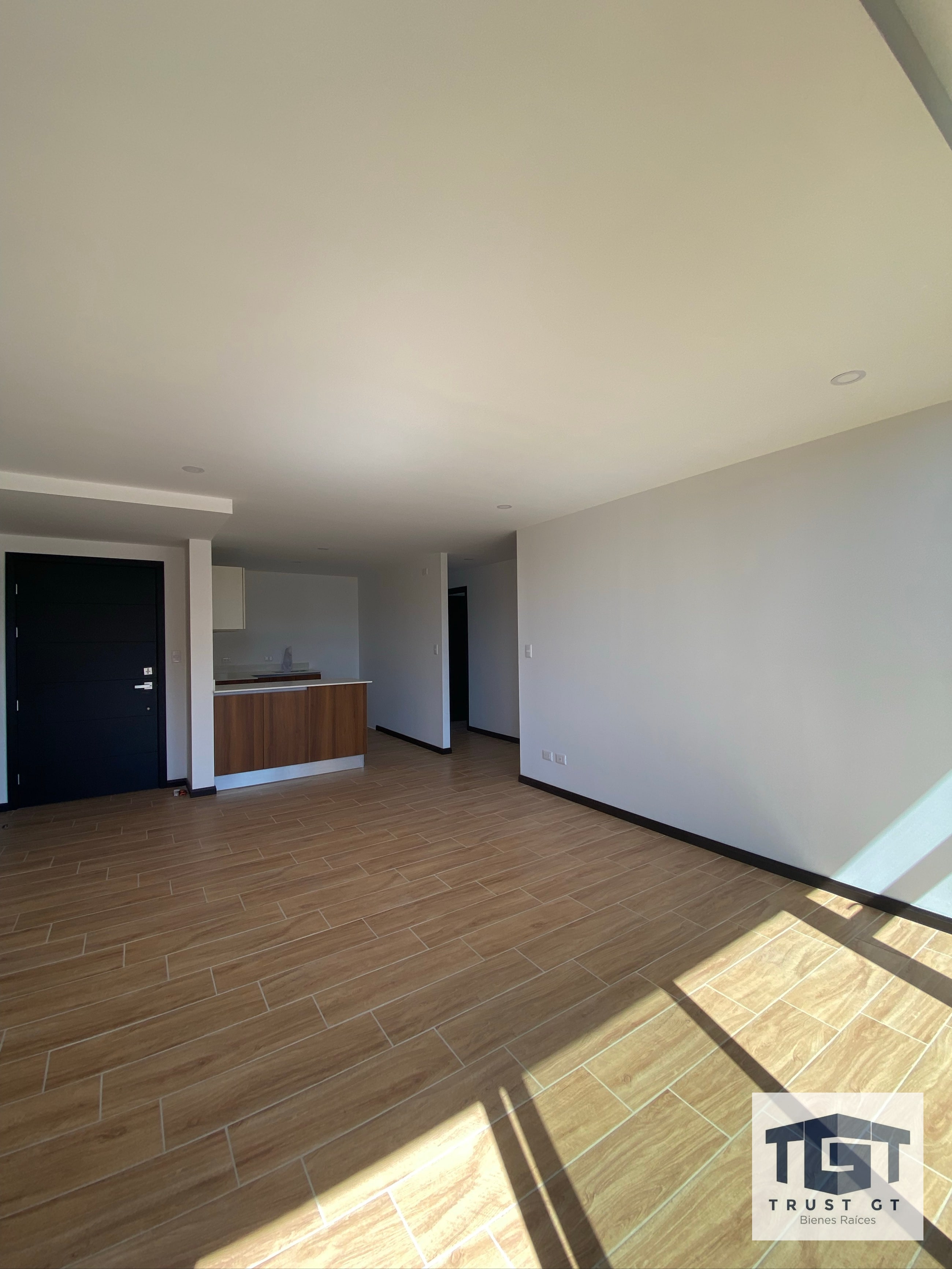 Apartamento en renta zona 13, Essenza — Apartamento en Alquiler en Zona 13, Guatemala, Ciudad — foto 3 de 9