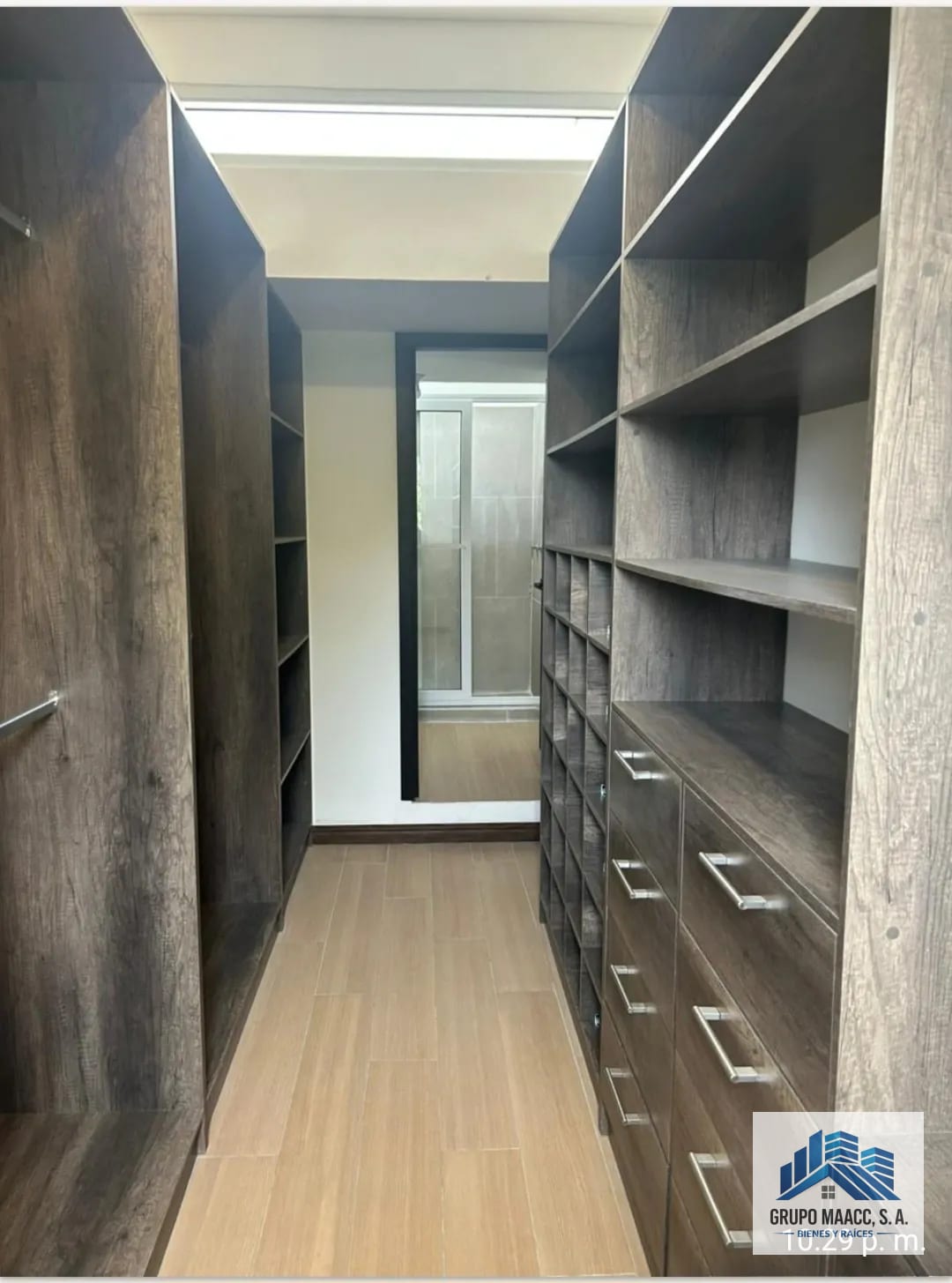 EN VENTA HERMOSA CASA ZONA 15 — Casa en Venta en Valles de Vista Hermosa, Zona 15, Guatemala, Ciudad — foto 15 de 17