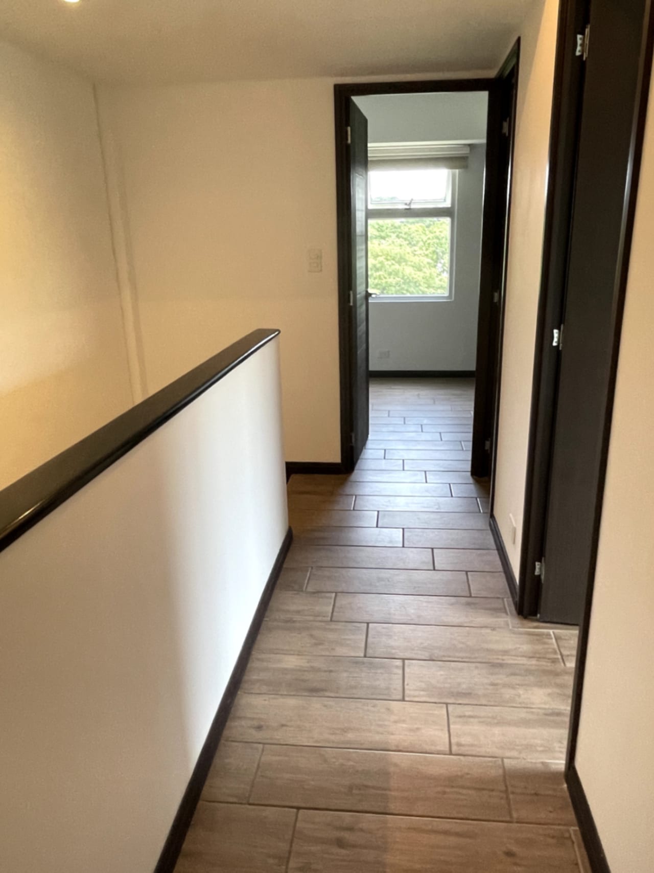 RENTO PRECIOSA VILLA EN ALEGRIA CONDADO NARANJO — Apartamento en Alquiler en Condado Naranjo, Zona 4 Mixco, Guatemala, Ciudad — foto 13 de 16