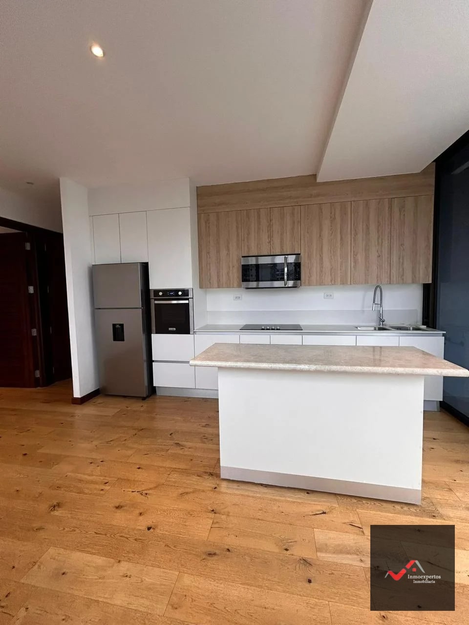 APARTAMENTO EN VENTA EDIFICIO VHISTA ZONA 15 — Apartamento en Venta en Vista Hermosa II, Zona 15, Guatemala, Ciudad — foto 5 de 17